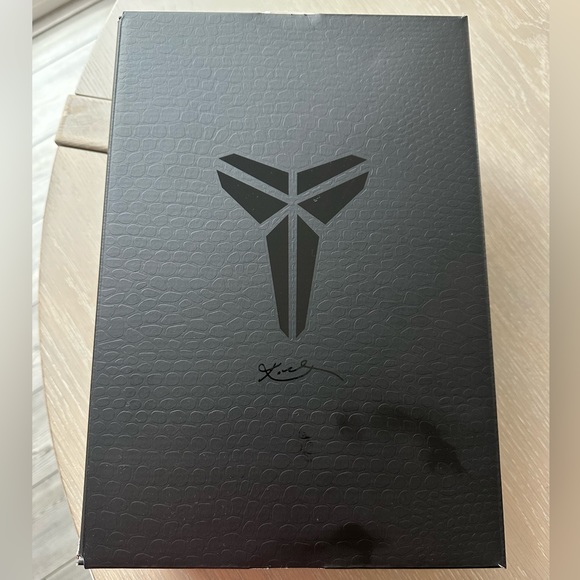 Nike Kobe 8 Protro - Picture 7 of 7